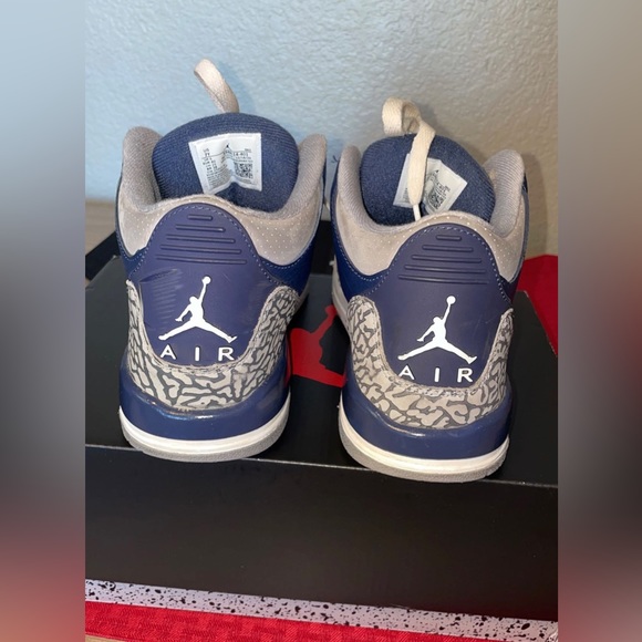 AIR JORDAN 3 RETRO
'GEORGETOWN' - Picture 4 of 4
